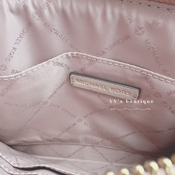 NWT Michael Kors XL Zip Clutch Studded Leather Wristlet Bisque 35H9GTVW7L - Picture 6 of 6